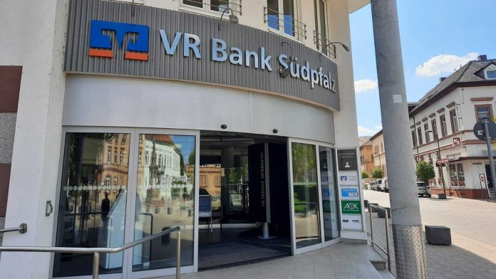 VR Bank Geld einzahlen Anleitung